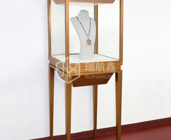 珠寶展示柜材質分那些